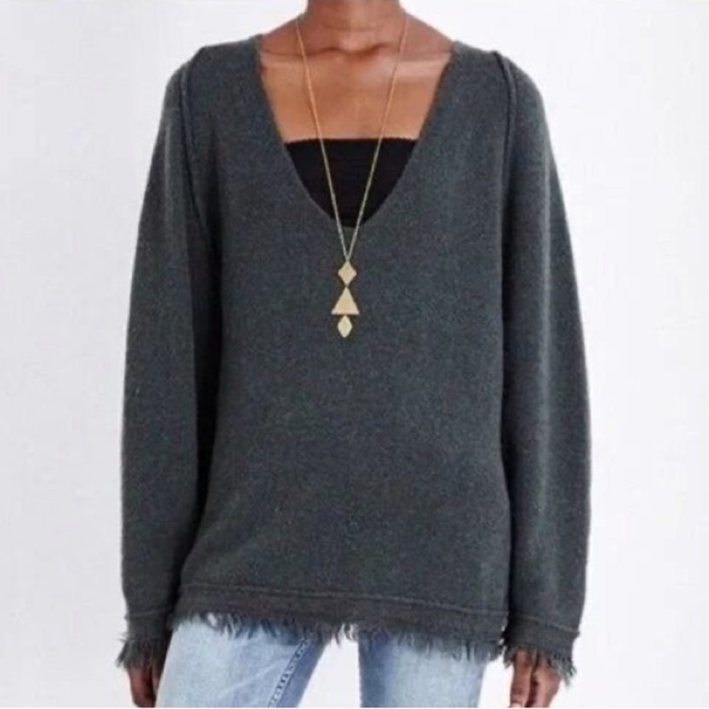 Free People Irresistible Wool Linen V-Neck Frayed Long Sleeve Sweater Green - Picture 2 of 9